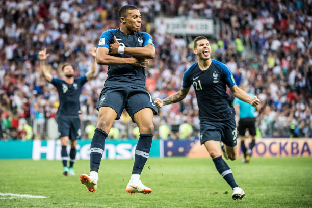 只有通过严 只有通过严